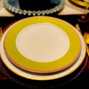 *DISCONTINUED kate spade ♠️ Green dinner plates 11 3/8”